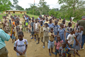 Enfants dans une salle de classe